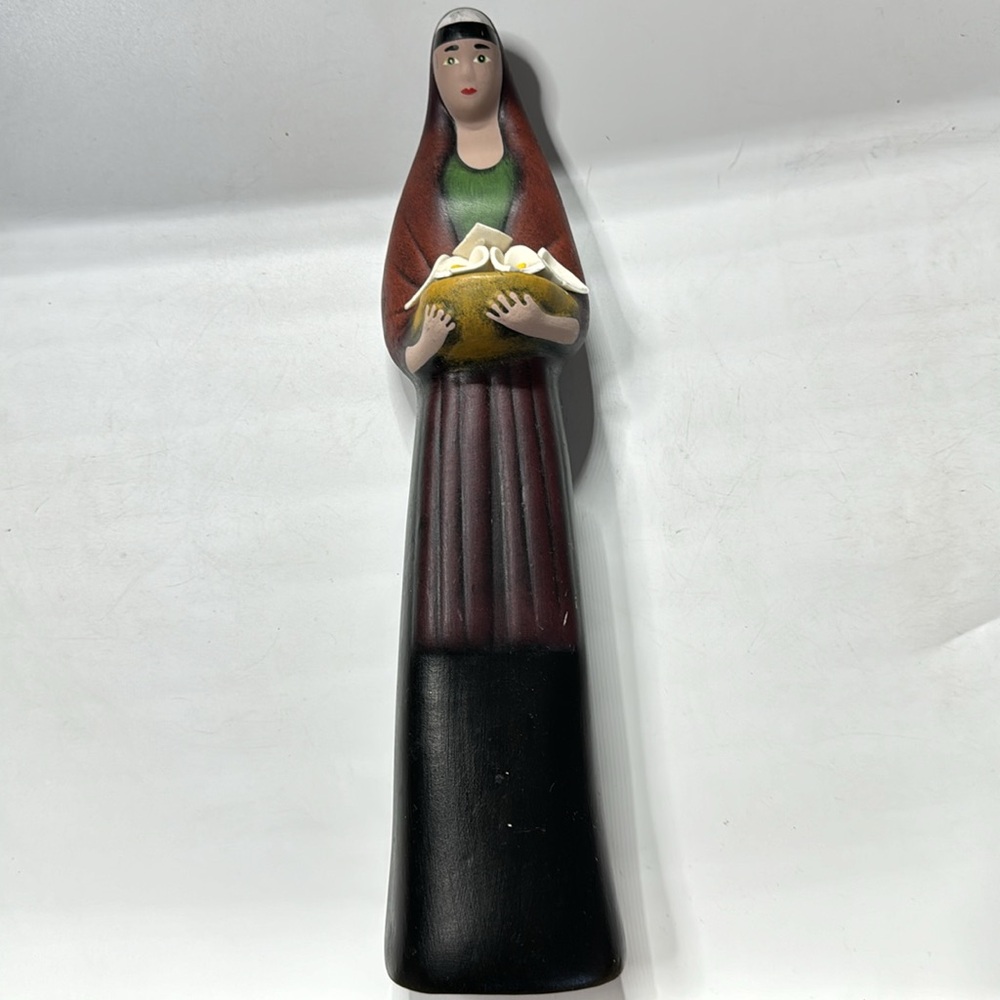 Vtg Southwestern Standing Woman